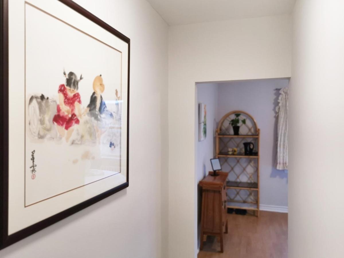 Appartement Cozy Private Rm Heart Of North York Free Parking Full Kitchen Close To Downtown à Toronto Extérieur photo