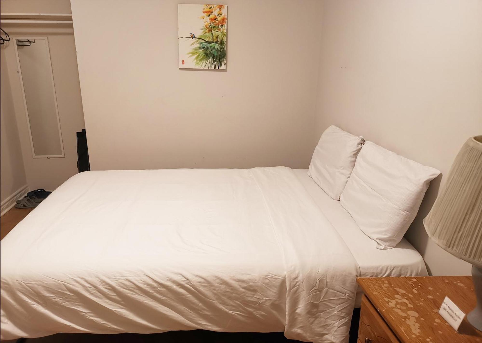Appartement Cozy Private Rm Heart Of North York Free Parking Full Kitchen Close To Downtown à Toronto Extérieur photo